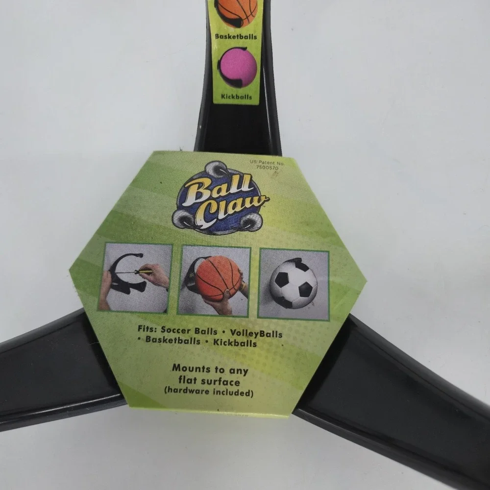 Ball Claw Wall Mount Ball Holder Set 2 Basketball Soccer Volleyball SA8996 Store